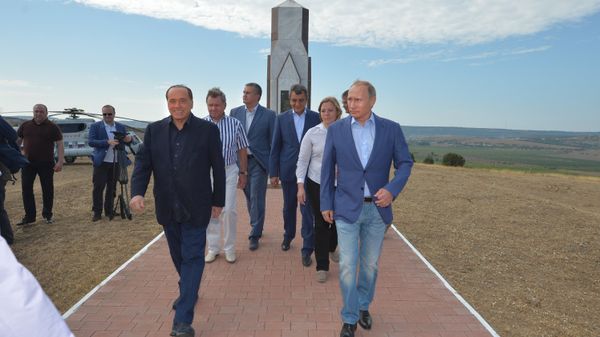 Рабочая поездка президента РФ В.Путина в Крымский федеральный округ