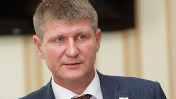 Заместитель председателя Совета министров Крыма Михаил Шеремет на совещании Совета министров Республики Крым