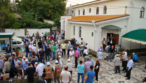 Мусульмане Крыма начали отмечать Курбан-байрам