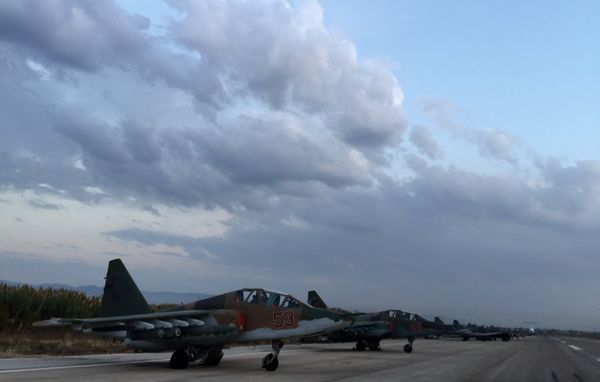 Российская боевая авиация на аэродроме около Латакии