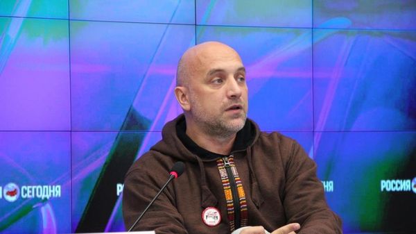 Писатель Захар Прилепин
