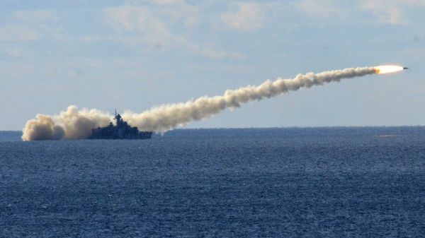 Ракетные стрельбы у берегов Крыма