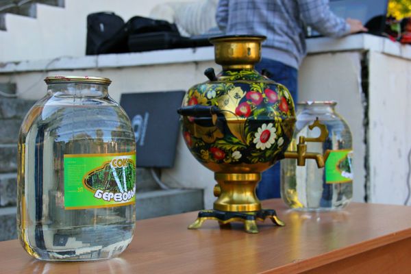 Спартакиада Люби свое против празднования Хеллоуина прошла в Симферополе