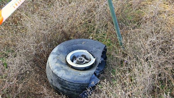 Обломки упавшего под Коктебелем самолет Сessna 336