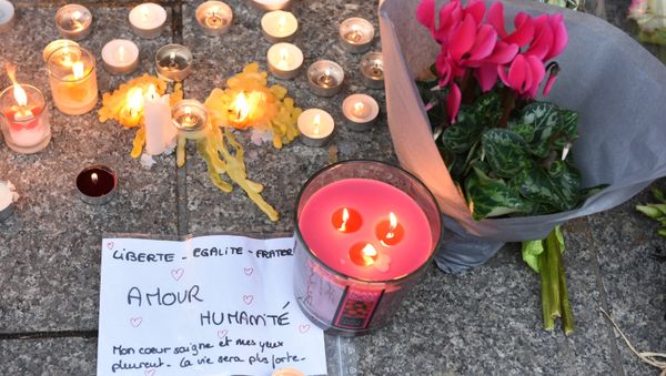 Ситуация в Париже после серии терактов