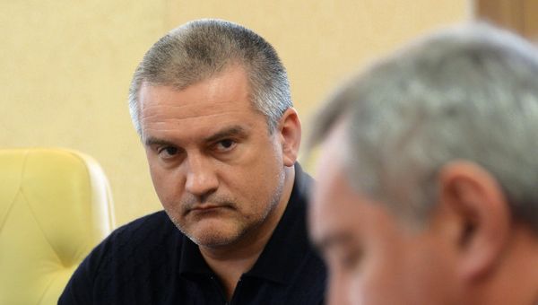 Вице-премьер РФ Д.Рогозин провел совещание по развитию предприятий ОПК Крыма Вице-премьер РФ Д.Рогозин провел совещание по развитию предприятий ОПК Крыма