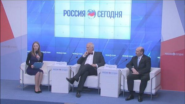 Пресс-конференция депутата Европейского парламента, председателя партии Корвин Януша Корвин-Миккэ