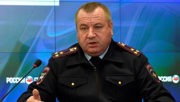 Начальник Управления ГИБДД МВД по Республике Крым Анатолий Борисенко на пресс-конференции в мультимедийном информационном пресс-центре МИА Россия сегодня в Симферополе