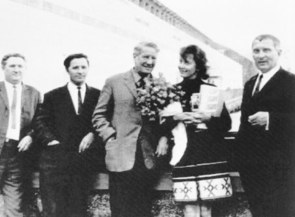 Советский разведчик Ким Филби с женой Руфиной