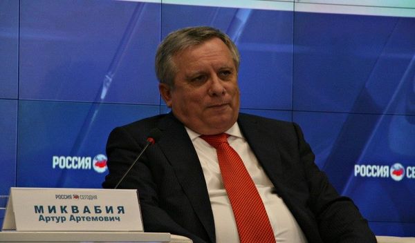 Премьер-министр Республики Абхазия Артур Миквабия