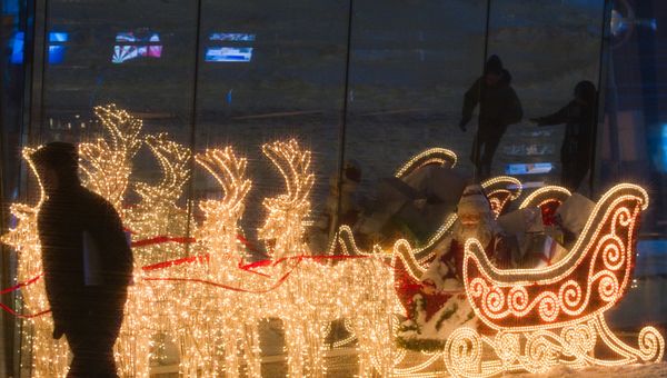 Москва готовится к встрече Нового года