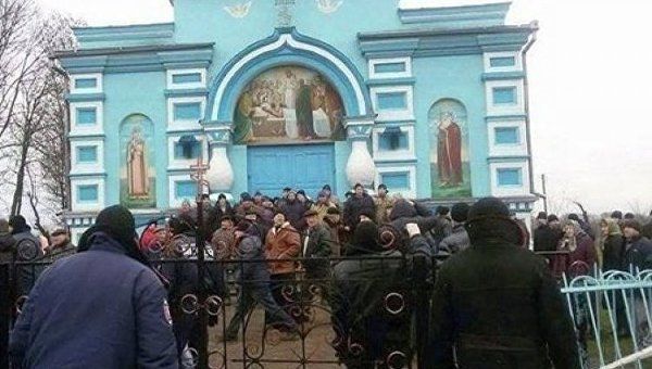 Успенская церковь под Ровно