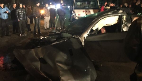 Авария в Симферополе на улице Киевской 11 января 2015 года