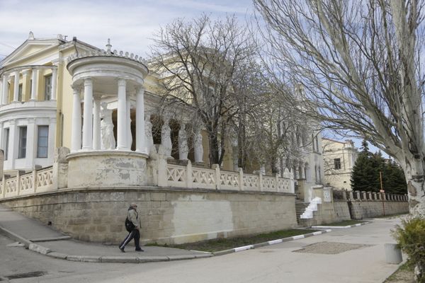 Дача Милос в Феодосии