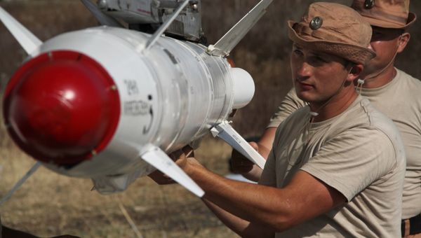 Российская боевая авиагруппа на аэродроме Хмеймим в Сирии