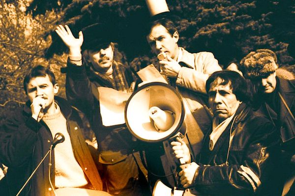 Митинг в защиту автономии Крыма