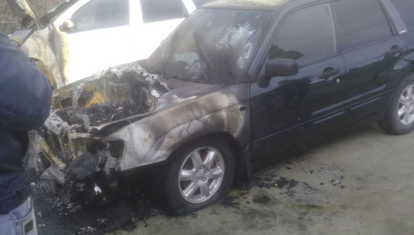 Сгоревший автомобиль