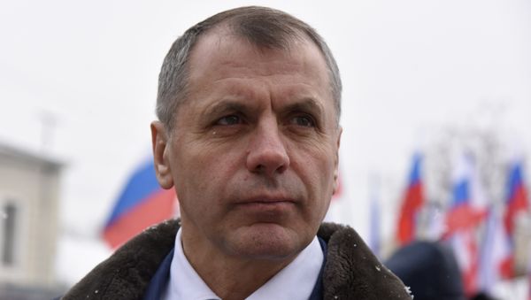 Спикер Госсовета Крыма Владимир Константинов на мероприятиях в Сквере Республики в Симферополе, посвященных 25-летию общекрымского референдума Спикер Госсовета Крыма Владимир Константинов на мероприятиях в Сквере Республики в Симферополе, посвященных 25-летию общекрымского референдума