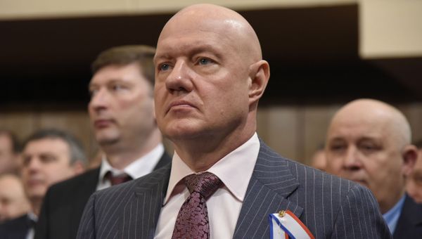 Виталий Нахлупин