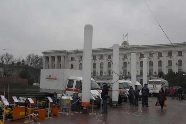 Выставка техники МЧС в Симферополе