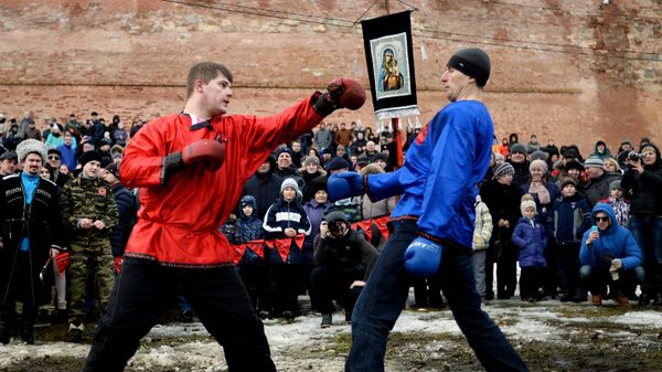 Празднование Масленицы в регионах России Празднование Масленицы в регионах России
