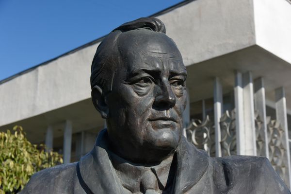 Ливадийский дворец. Памятник большой тройке: Франклин Рузвельт