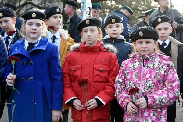 Возложение цветов в Симферополе, приуроченное ко  Дню памяти о россиянах, исполнявших служебный долг за пределами Отечества и 27-й годовщине вывода советских войск из Афганистана