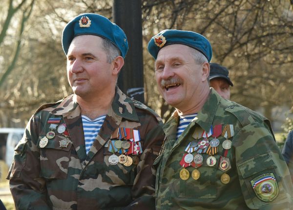 Возложение цветов в Симферополе, приуроченное ко  Дню памяти о россиянах, исполнявших служебный долг за пределами Отечества и 27-й годовщине вывода советских войск из Афганистана