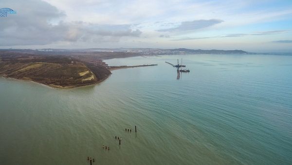 Строительство рабочего моста через Керченский пролив