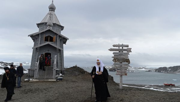 Визит патриарха Московского и всея Руси Кирилла на российскую полярную станцию в Антарктиде