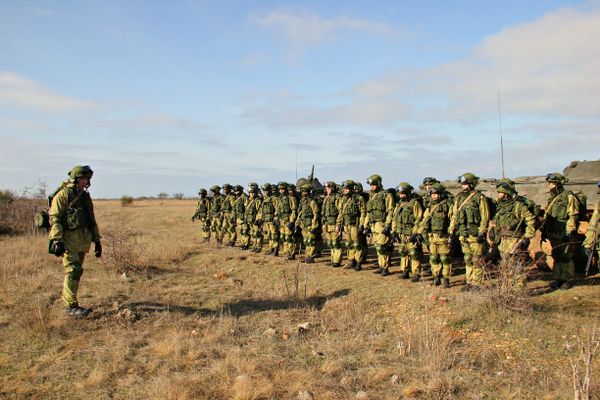 Тренировка морской пехоты Черноморского флота РФ на полигоне Казачий в Севастополе
