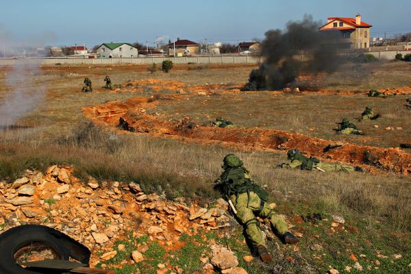 Тренировка морской пехоты Черноморского флота РФ на полигоне Казачий в Севастополе