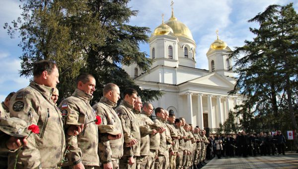 Празднование Дня защитника Отечества в Симферополе
