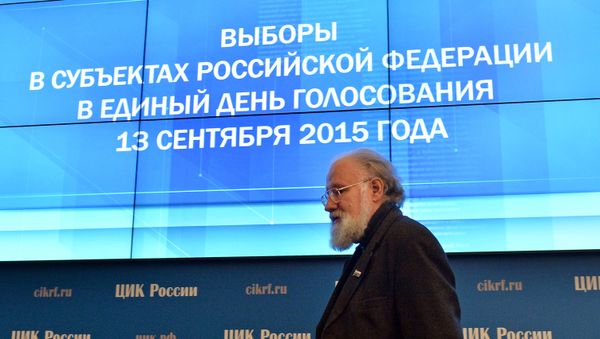 Владимир Чуров в информационном центре ЦИК. Архивное фото