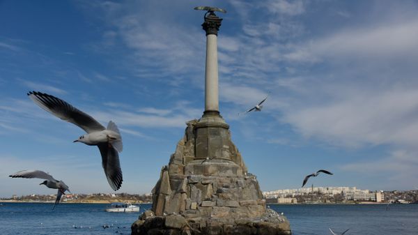 Севастополь. Памятник затопленным кораблям