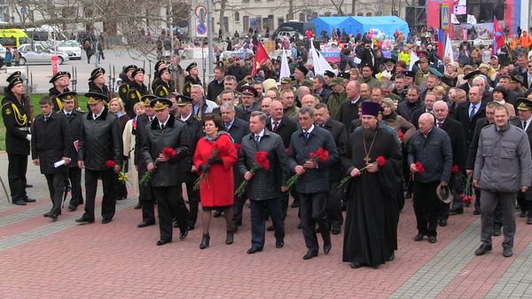 Празднование Дня воссоединения с Россией в Севастополе