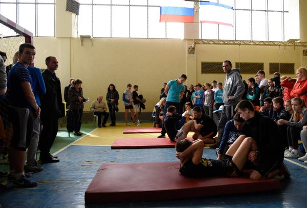 Крымские школьники сдают ГТО