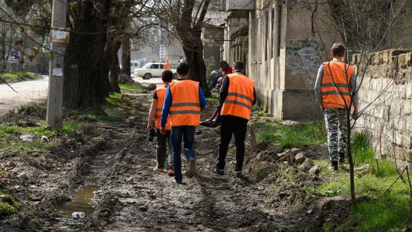 Ремонт дороги на улице Жигалиной в Симферополе