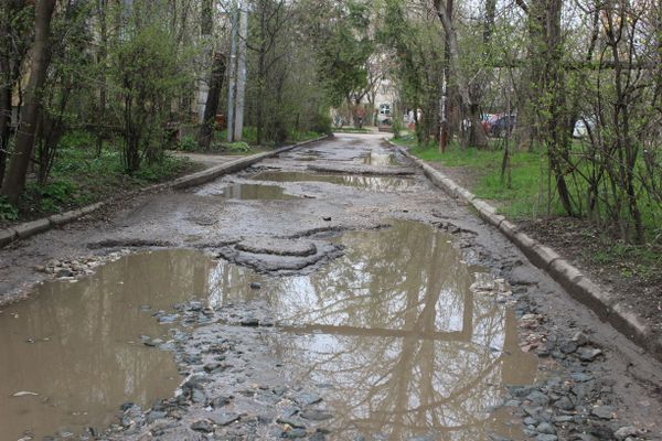 Междворовой проезд, ул. Гагарина1 в Симферополе