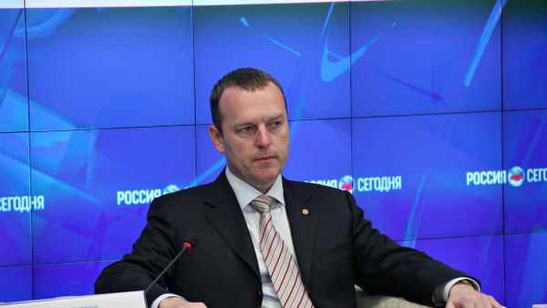 Первый заместитель Председателя Госсовета Крыма Константин Бахарев