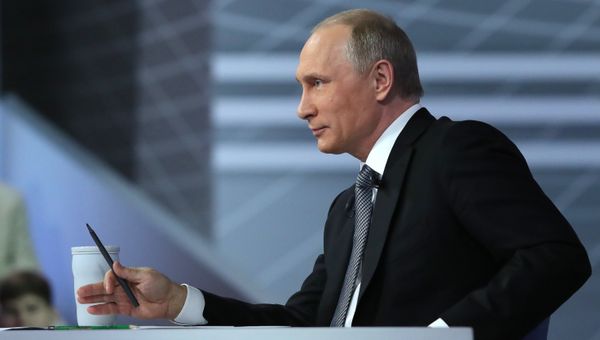 Прямая линия с президентом РФ В. Путиным
