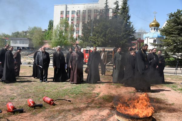 Семинар по пожарной безопасности для представителей крымского духовенства