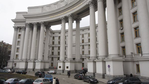 Здание Министерства иностранных дел Украины в Киеве