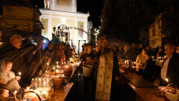 Пасхальное богослужение в Симферополе Пасхальное богослужение в Симферополе