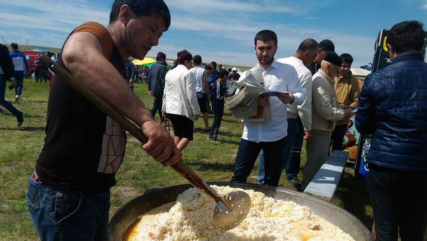 Крымско-татарский национальный праздник Хыдырлез Крымско-татарский национальный праздник Хыдырлез
