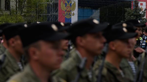 Солдаты