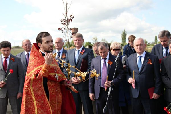 В Мирном открыли вторую очередь мемориала Красный
