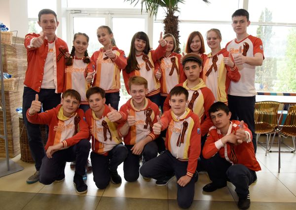 Акция Георгиевская ленточка  в международном детском центре Артек