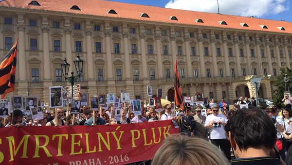 В Праге прошла акция Бессмертный полк