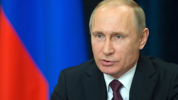 Президент РФ В. Путин провел совещание по вопросам энергообеспечения Крыма